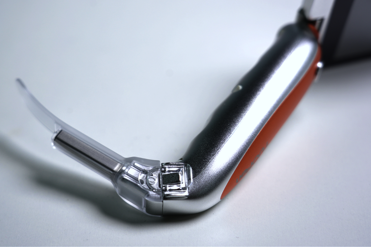 Video Laryngoscope